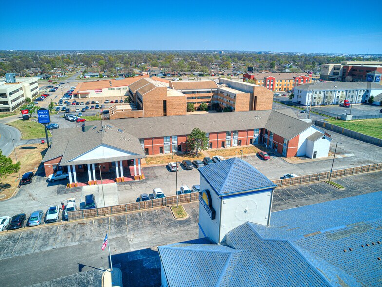 More Photos Of 3211 S 79th East Ave, Tulsa Apartments For Sale