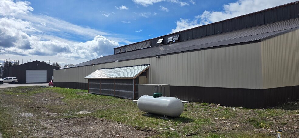 More Photos Of 134 Conestoga Ct, Kalispell Industrial For Sale