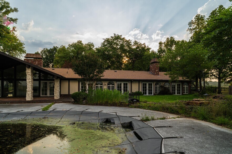 More Photos Of 3655 Beach Way, Van Buren Land For Sale