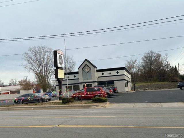 More Photos Of 1252 N Ballenger Hwy, Flint General Retail For Sale