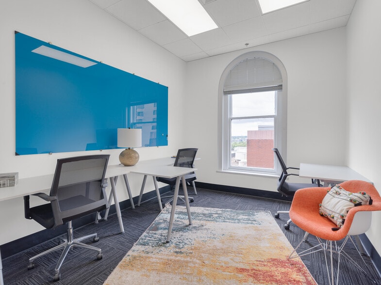 More Photos Of 11 S 12th St, Richmond Coworking Space