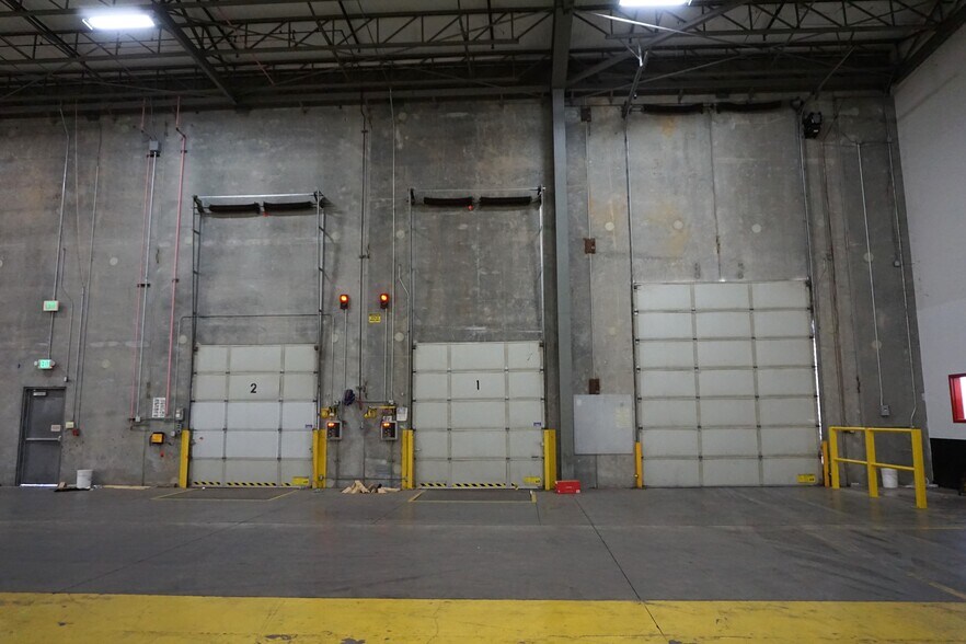 More Photos Of 2475 S 3200 W, Salt Lake City Distribution For Lease
