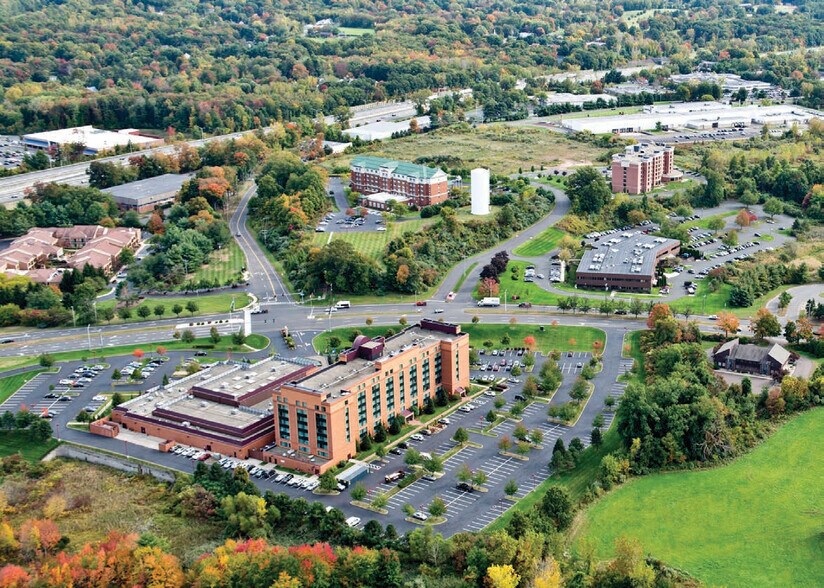 More Photos Of 100 Corporate Dr, Windsor Office For Lease
