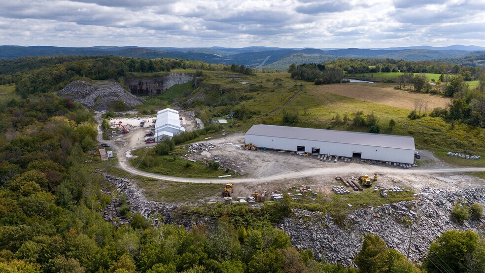 More Photos Of 441 Peck Hill Rd, New Milford Warehouse For Sale