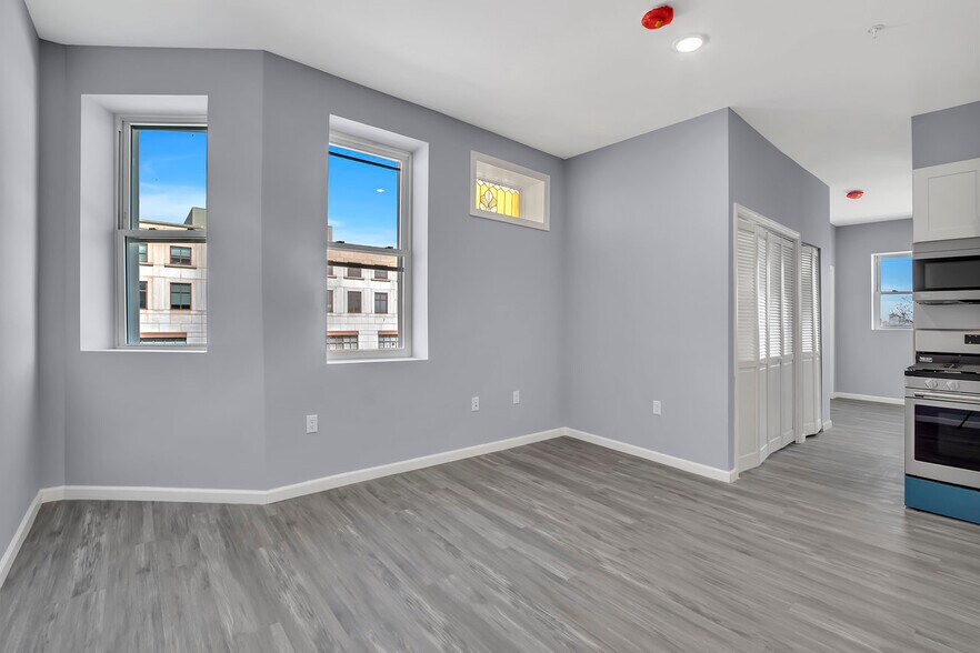 More Photos Of 155-157 Clifton Ave, Newark Apartments For Sale