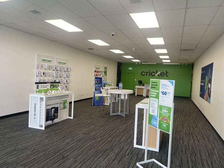 More Photos Of 509 N Sullivan Rd, Spokane Valley Freestanding For Lease