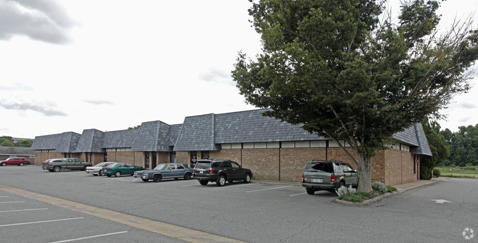 More Photos Of 1821 Old Donation Pky, Virginia Beach Medical For Lease