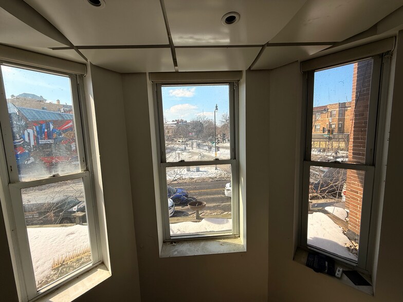 More Photos Of 2479 18th St NW, Washington Storefront For Lease