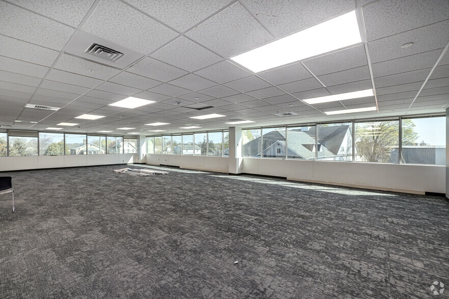 More Photos Of 200 Connecticut Ave, Norwalk Office For Lease