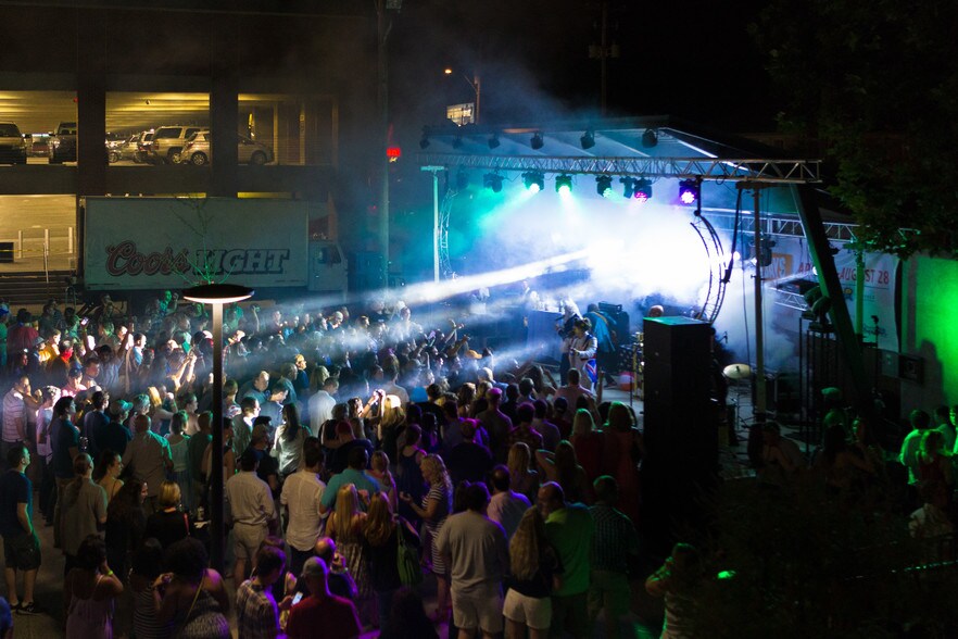 More Photos Of 2087-2126 Madison Ave, Memphis Unknown For Lease