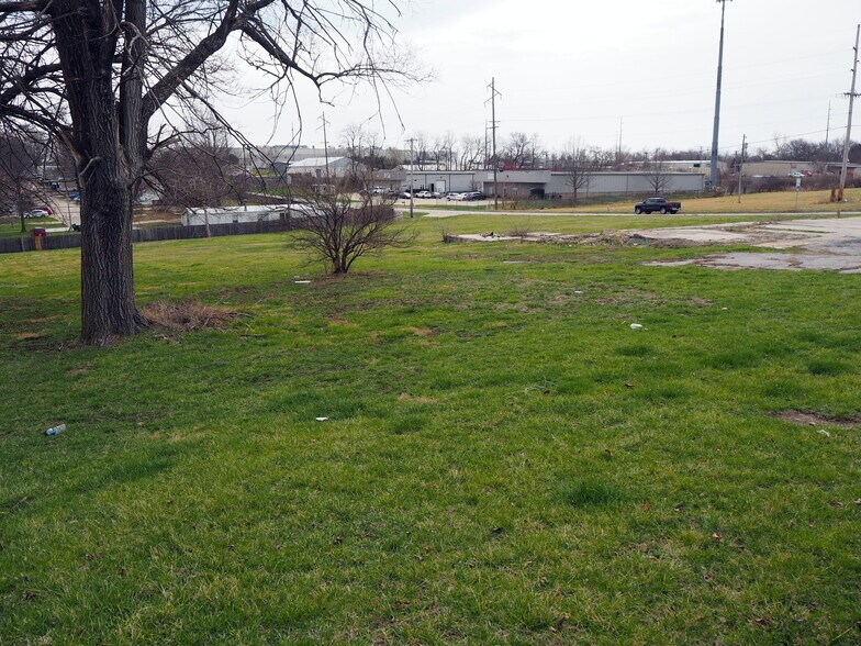 More Photos Of 1001 N Scott Ave, Belton Land For Sale