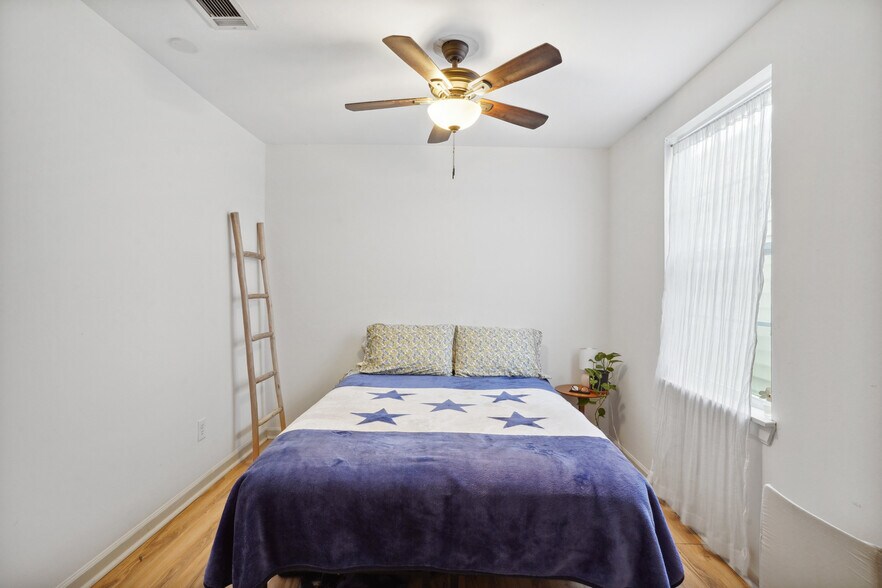 More Photos Of 2008 Foucher St, New Orleans Multifamily For Sale