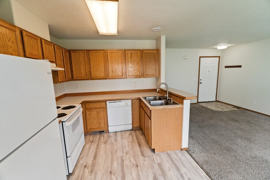 More Photos Of 1405 E Gilbert Ave, Coeur d'Alene Apartments For Sale