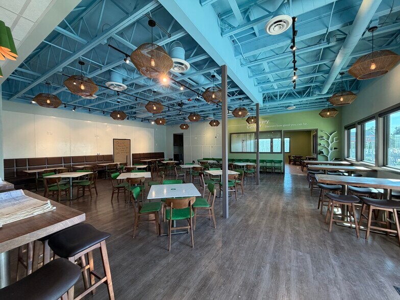 More Photos Of 12634 Indore Pl, Littleton Restaurant For Sale