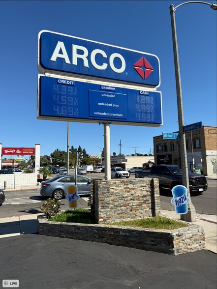 More Photos Of 4235 E Anaheim St, Long Beach Service Station For Sale