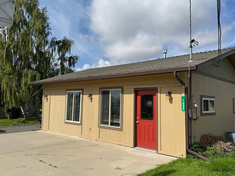 More Photos Of 1800 Sunset Rd, Butte Schools For Lease