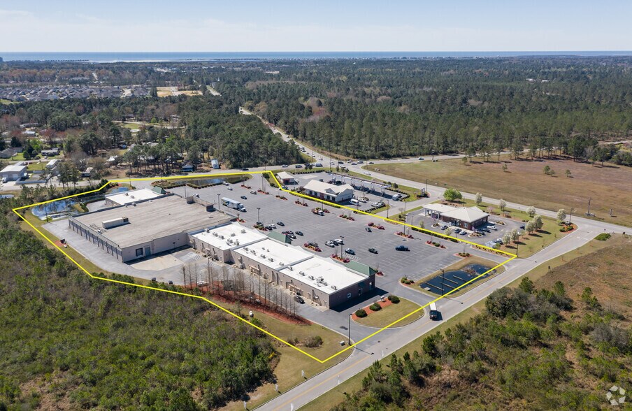 More Photos Of 925 Seaside Rd SW, Ocean Isle Beach General Retail For Lease