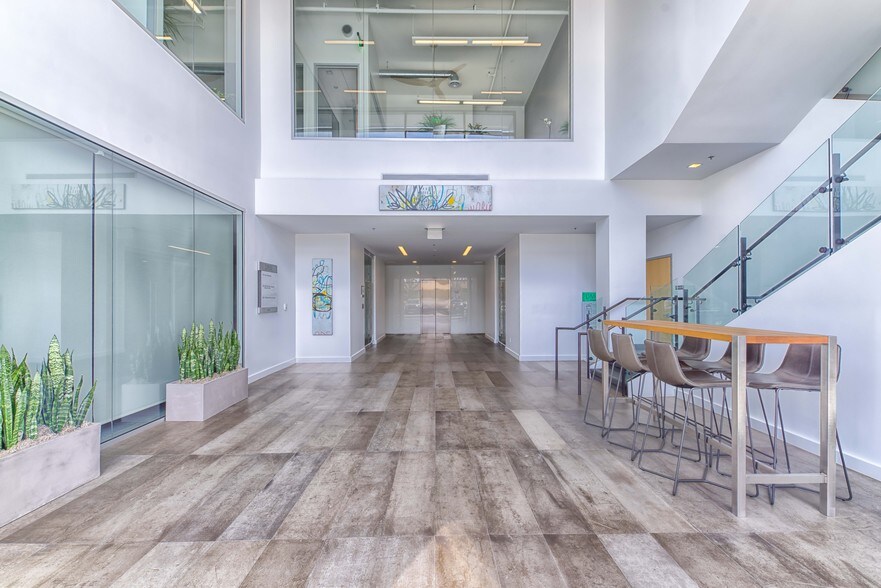 More Photos Of 12651 High Bluff Dr, San Diego Office For Lease