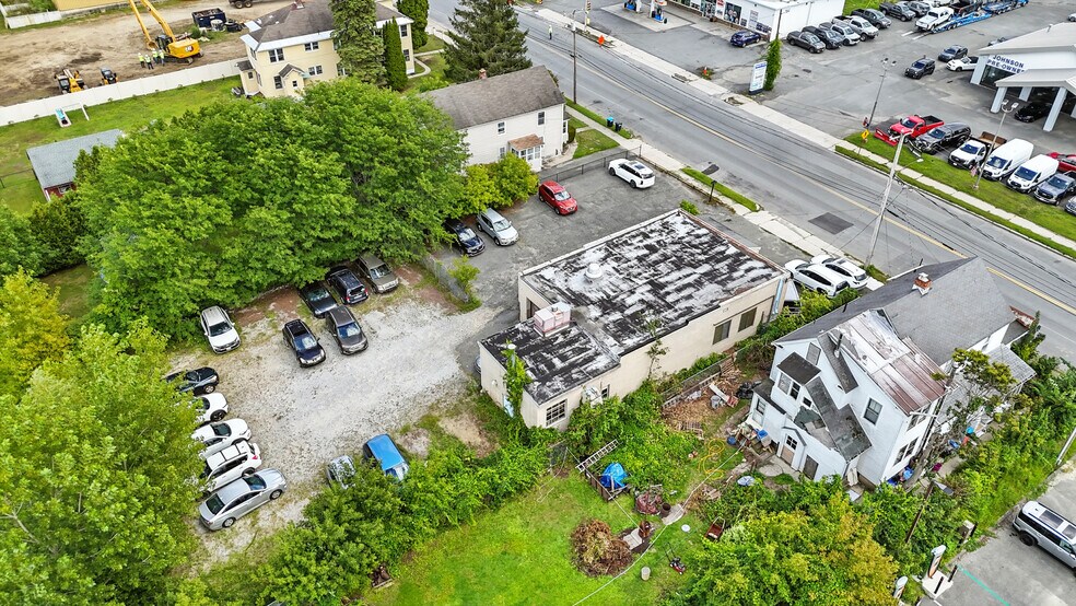 More Photos Of 717 East St, Pittsfield Auto Repair For Lease