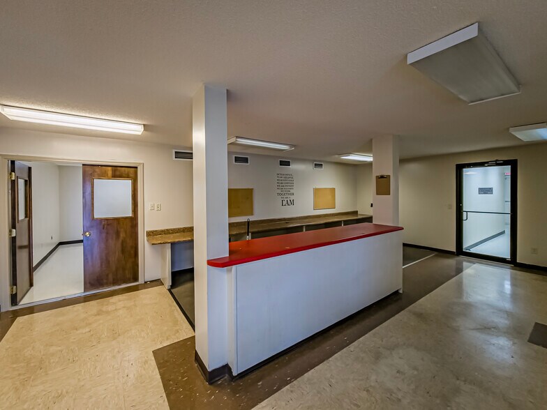 More Photos Of 2773 Marshall Dr, Tifton Warehouse For Sale