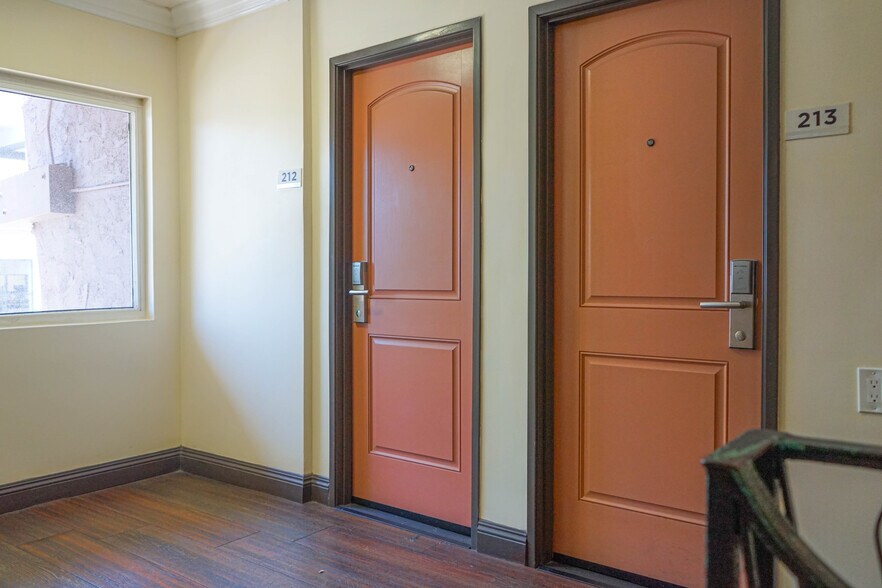 More Photos Of 4027 W Century Blvd, Inglewood Hotel For Sale