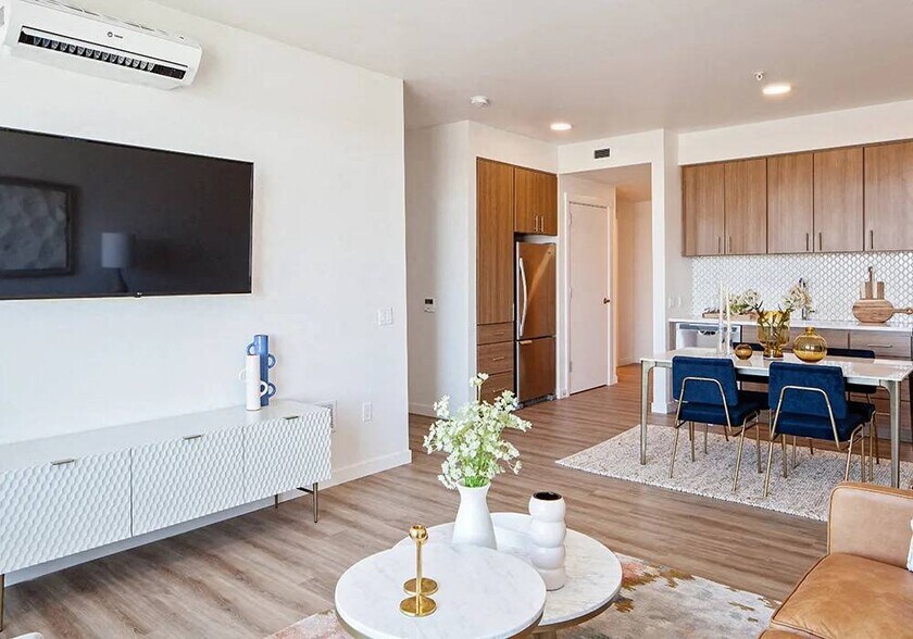 More Photos Of 700 Waterfront Way, Vancouver Apartments For Lease