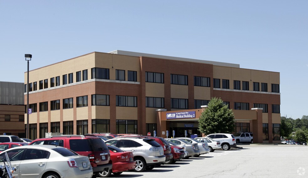 More Photos Of 300 Medical Plz, Lake Saint Louis Medical For Lease