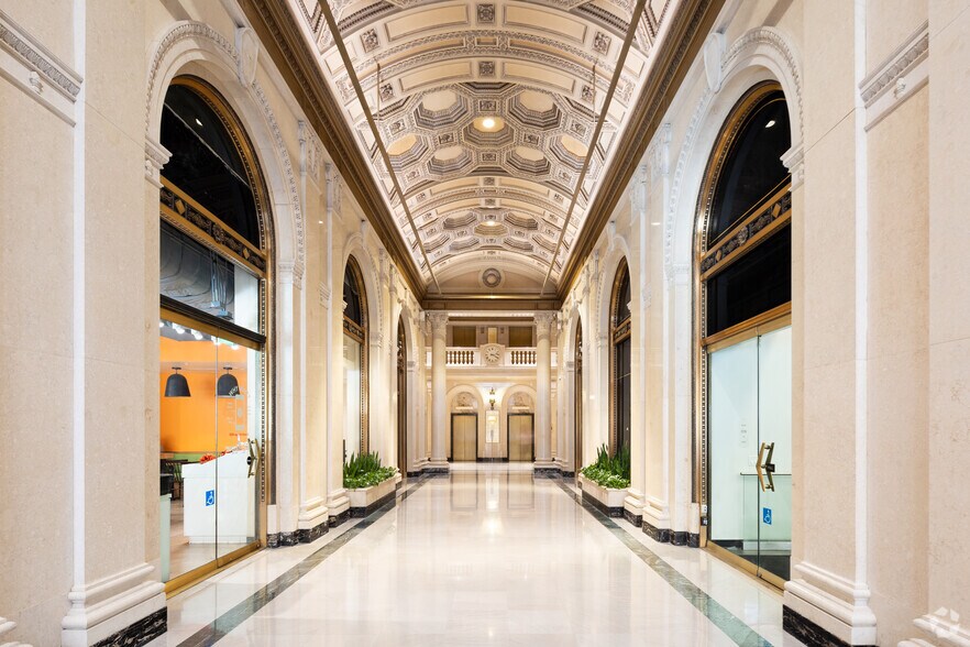 More Photos Of 523 W 6th St, Los Angeles Office For Lease