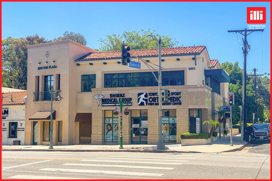 Primary Photo Of 16952 Ventura Blvd, Encino Medical For Lease