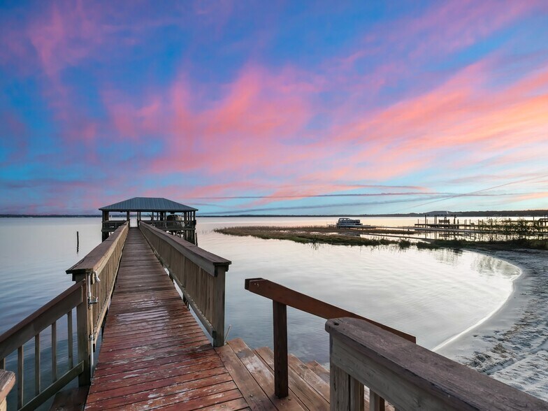 More Photos Of 12730 E Highway 25, Ocklawaha Specialty For Sale