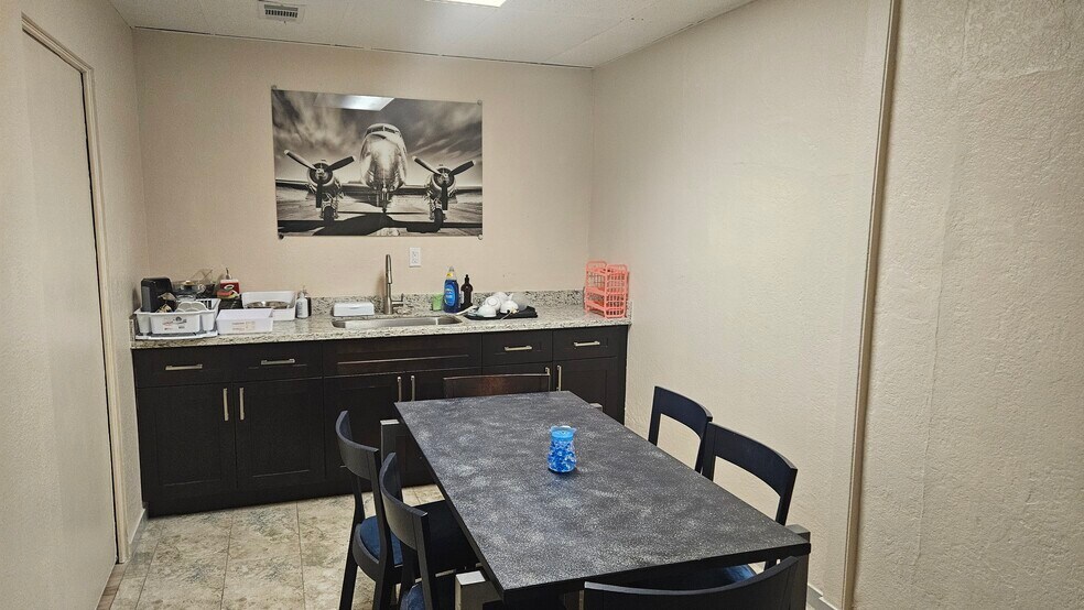 More Photos Of 1029-1045 N El Dorado St, Stockton Office For Sale