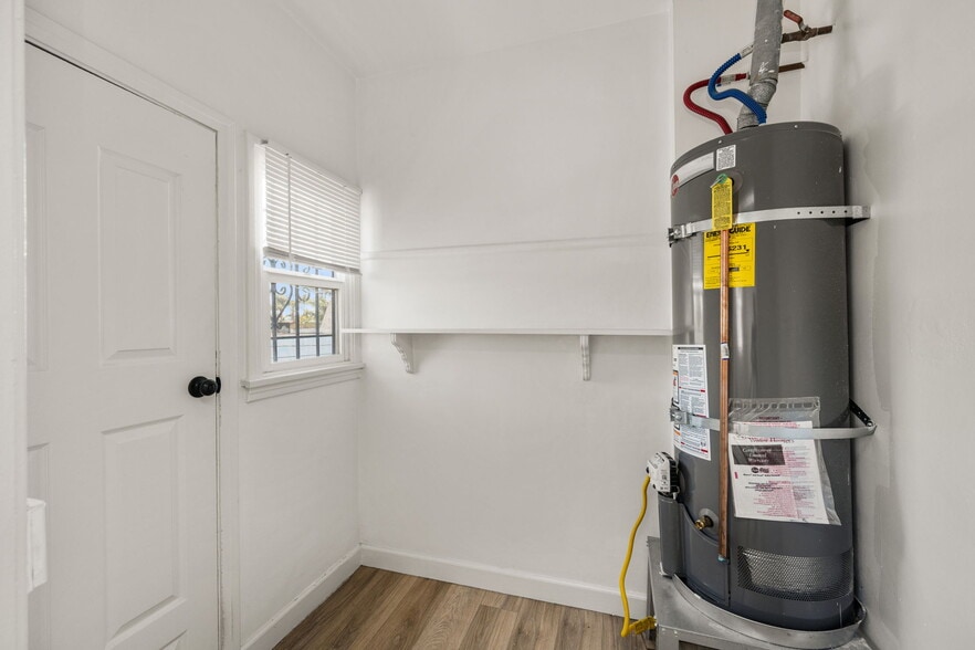 More Photos Of 1861 Pacific Ave, Long Beach Apartments For Sale
