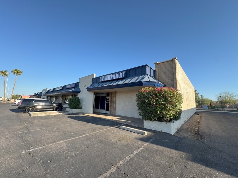 More Photos Of 13250 W Van Buren St, Goodyear Storefront Retail Office For Lease