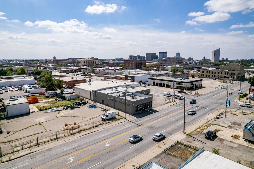 More Photos Of 1001 E Central Ave, Wichita Light Distribution For Lease