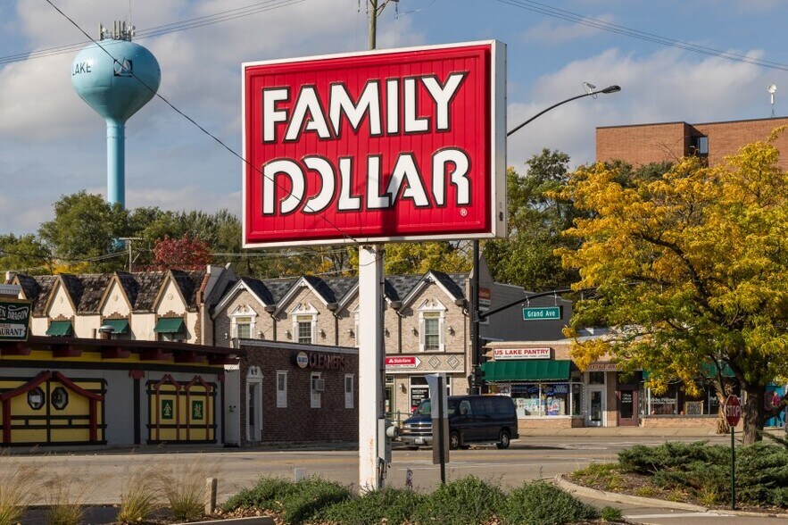 More Photos Of 65 E Grand Ave, Fox Lake Unknown For Lease