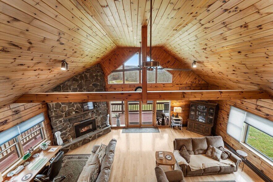 More Photos Of 365 Meade Rd, Susquehanna Specialty For Sale