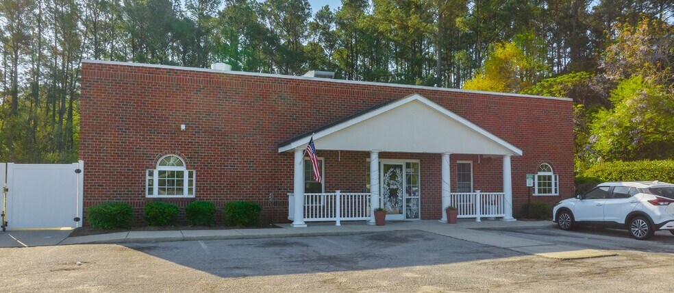 More Photos Of 3960 Lake Wilson Rd N, Wilson Daycare Center For Sale