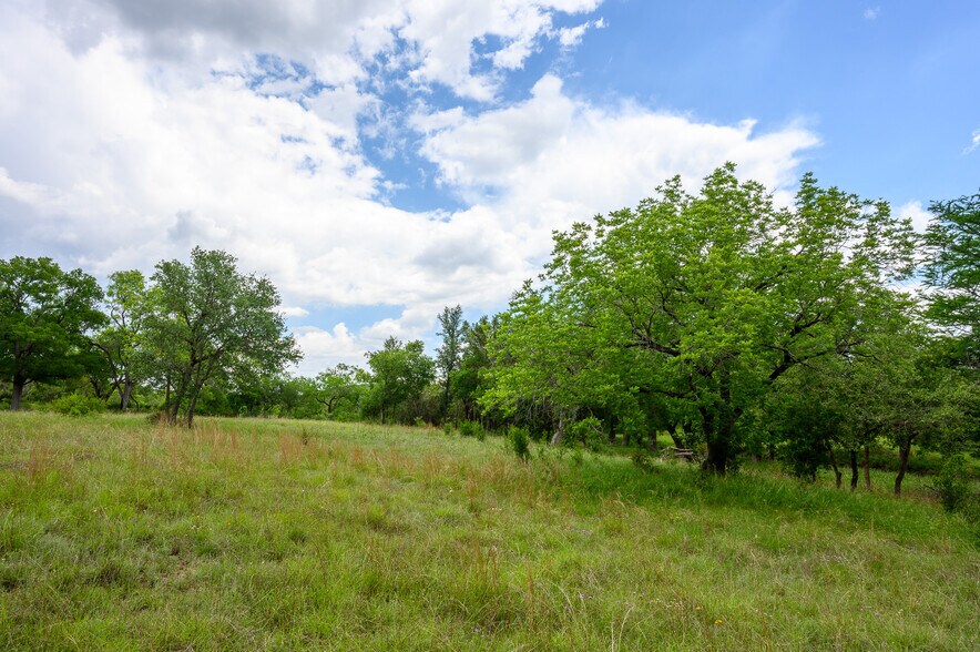 More Photos Of 114 Bledsoe Ranch Road, Center Point Land For Sale