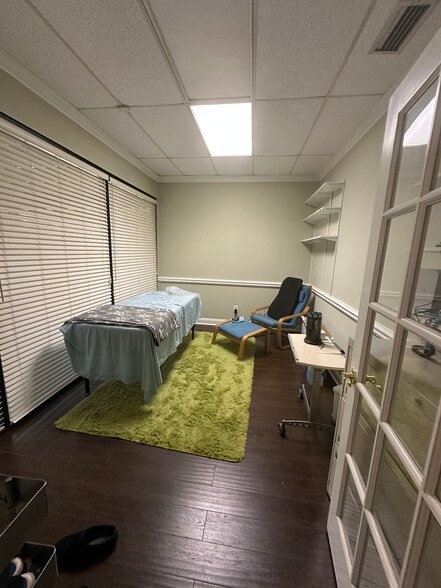 More Photos Of 2301 Park Ave, Orange Park Coworking Space