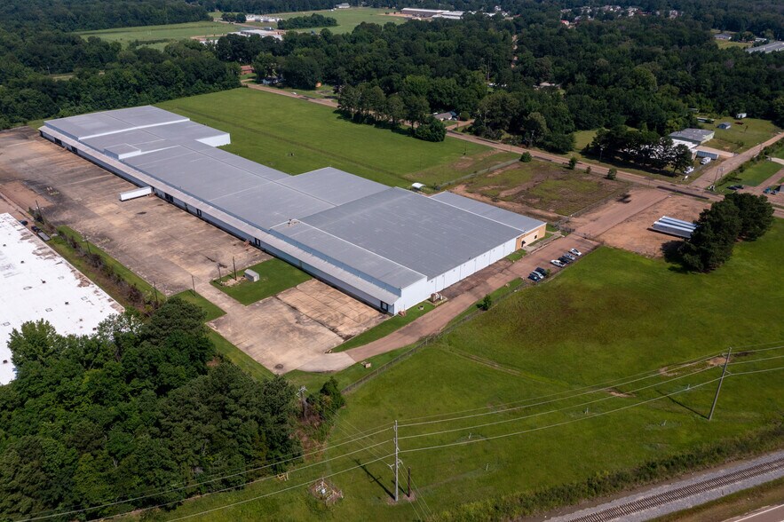 More Photos Of 109 Presto Ln, Jackson Warehouse For Sale