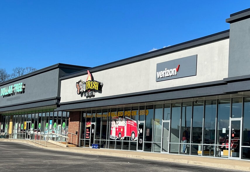 More Photos Of 73-107 Jeannie Dr, Shelbyville Freestanding For Lease