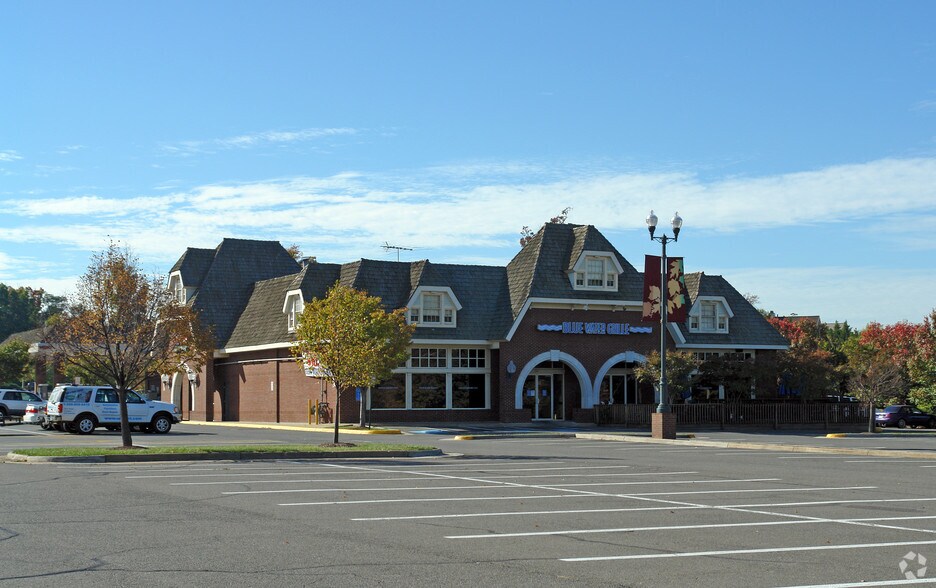 More Photos Of 5053-5135 Westfields Blvd, Centreville Unknown For Lease