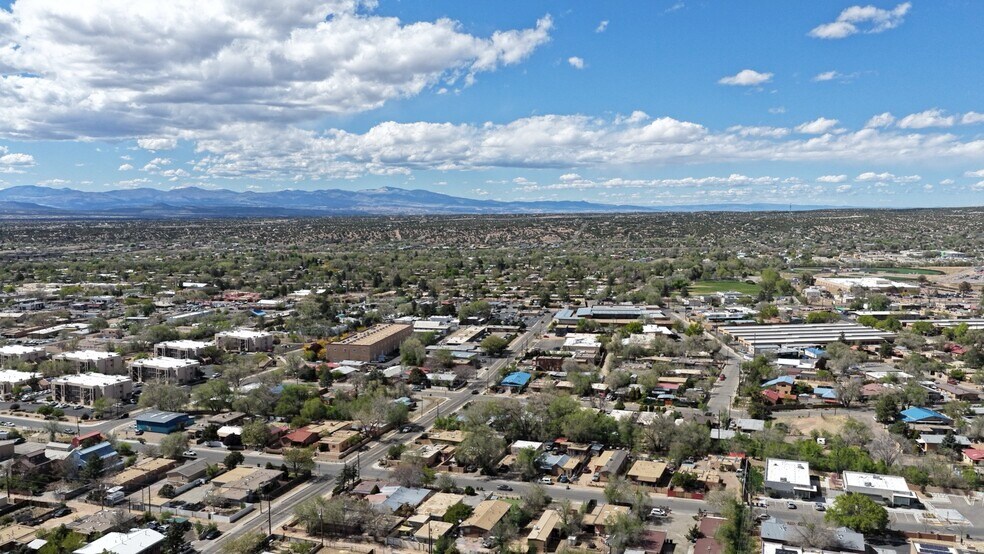 More Photos Of 1607 5th St, Santa Fe Apartments For Sale
