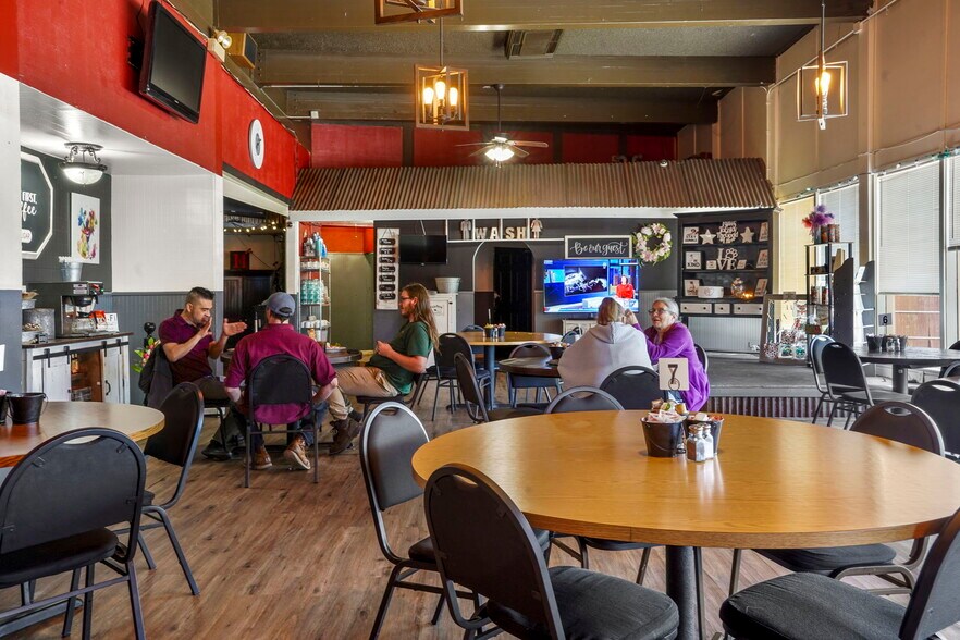 More Photos Of 3815 State Highway 119, Longmont Hotel For Sale