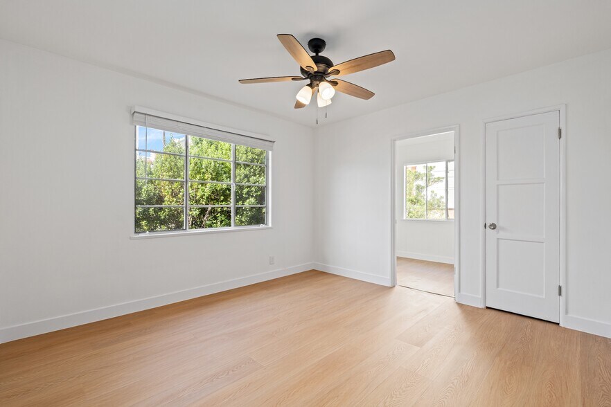 More Photos Of 1754 Malcolm Ave, Los Angeles Apartments For Sale