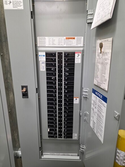 More Photos Of 37 Anderson Rd, Buffalo Medical For Sale