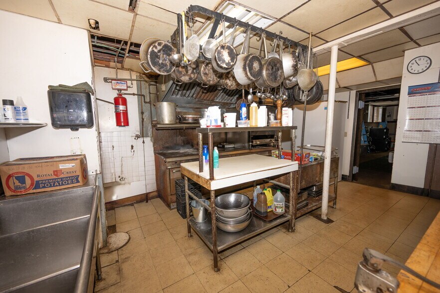 More Photos Of 3365 Abbott Rd, Orchard Park General Retail For Sale