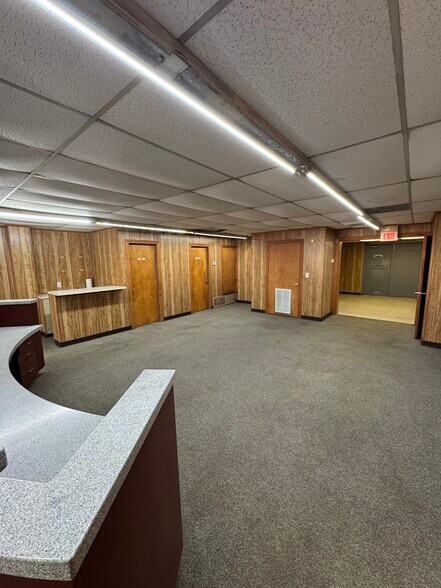 More Photos Of 1117 Joseph St, Shreveport Flex For Lease