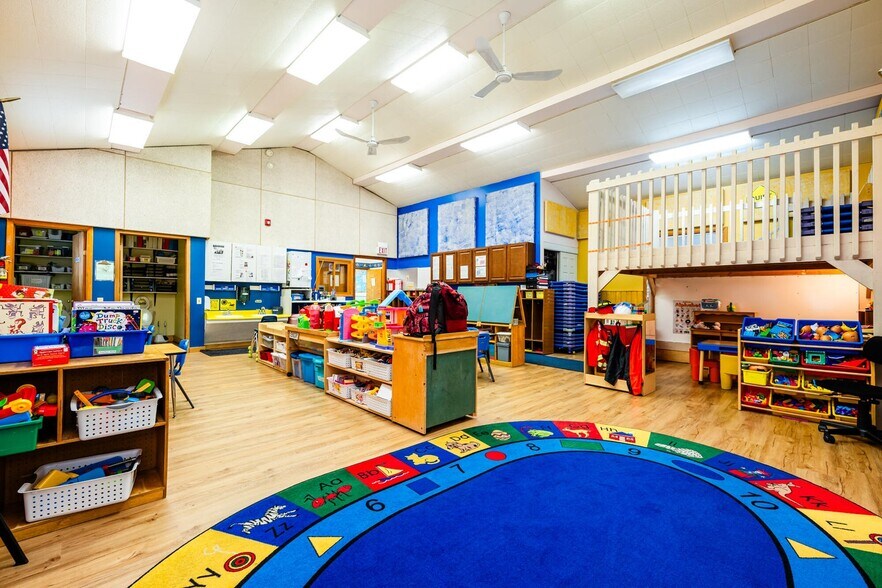 More Photos Of 3419 Hollywood Rd, Saint Joseph Daycare Center For Sale