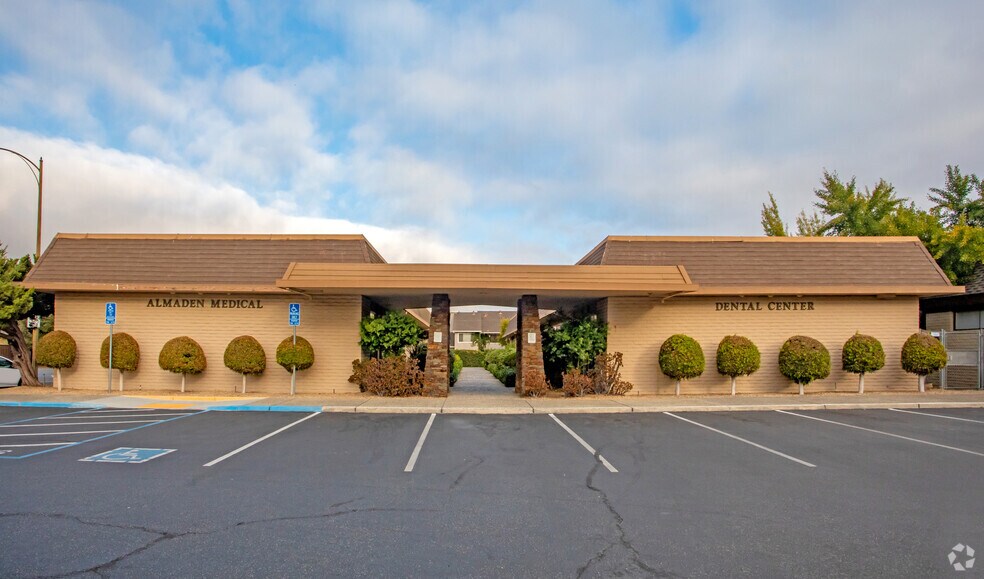 Primary Photo Of 6541 Crown Blvd, San Jose Medical For Lease